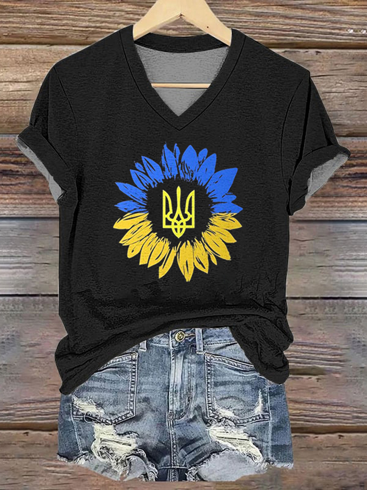 Women's Ukrane Sunflower Flowers Art Pattern Casual T Shirt