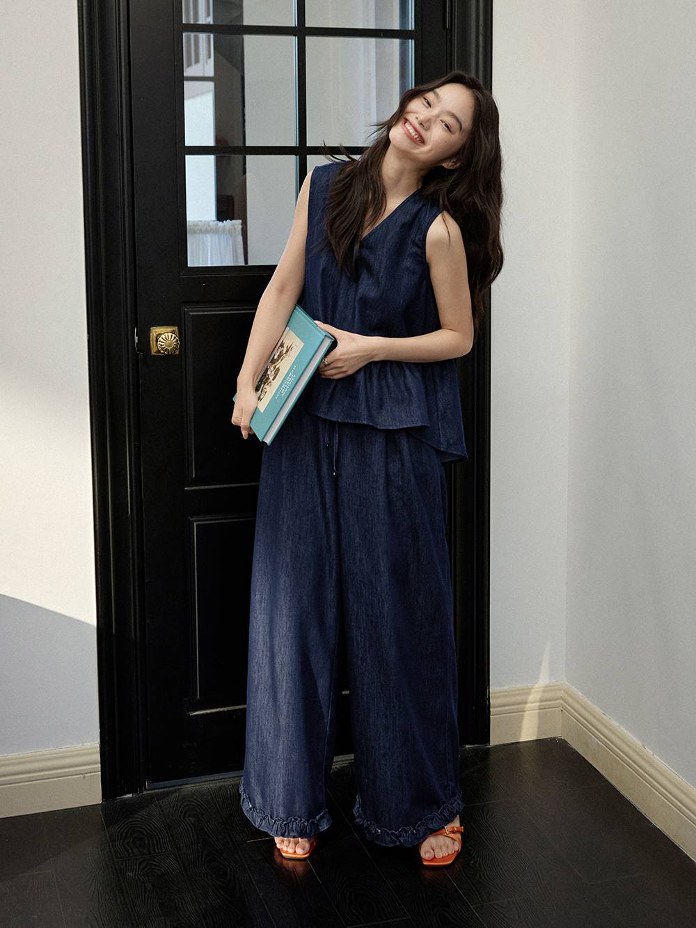 Elastic Waist Jeans