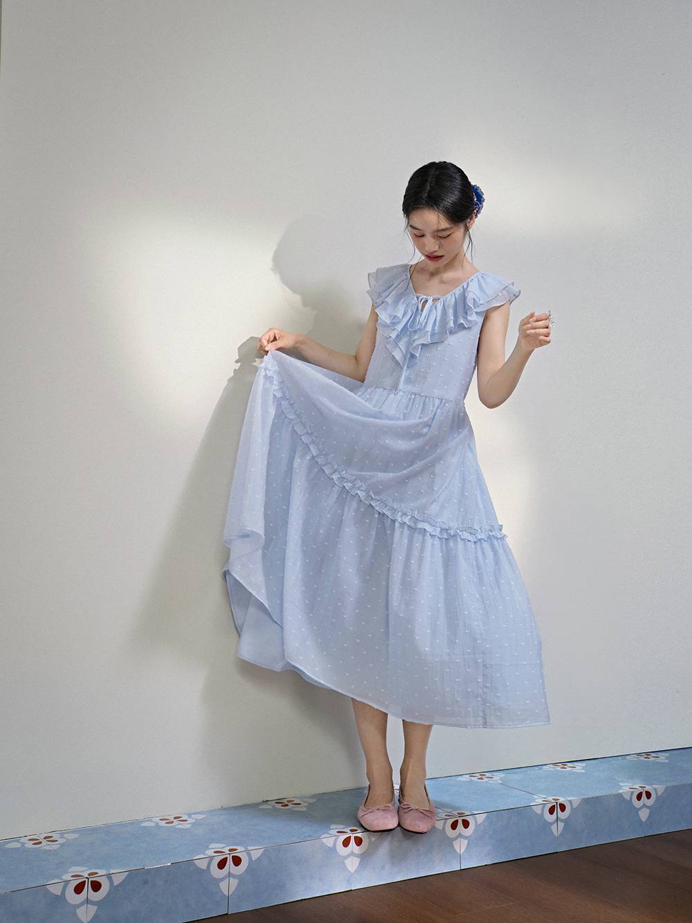 Ruffle V-neck Dress