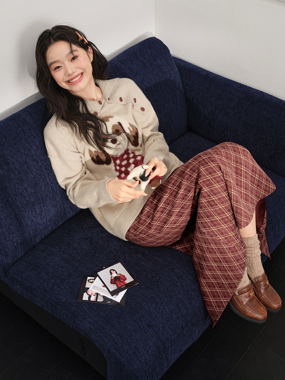 Dog Graphic Sweater