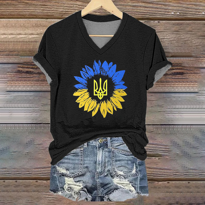 Women's Ukrane Sunflower Flowers Art Pattern Casual T Shirt