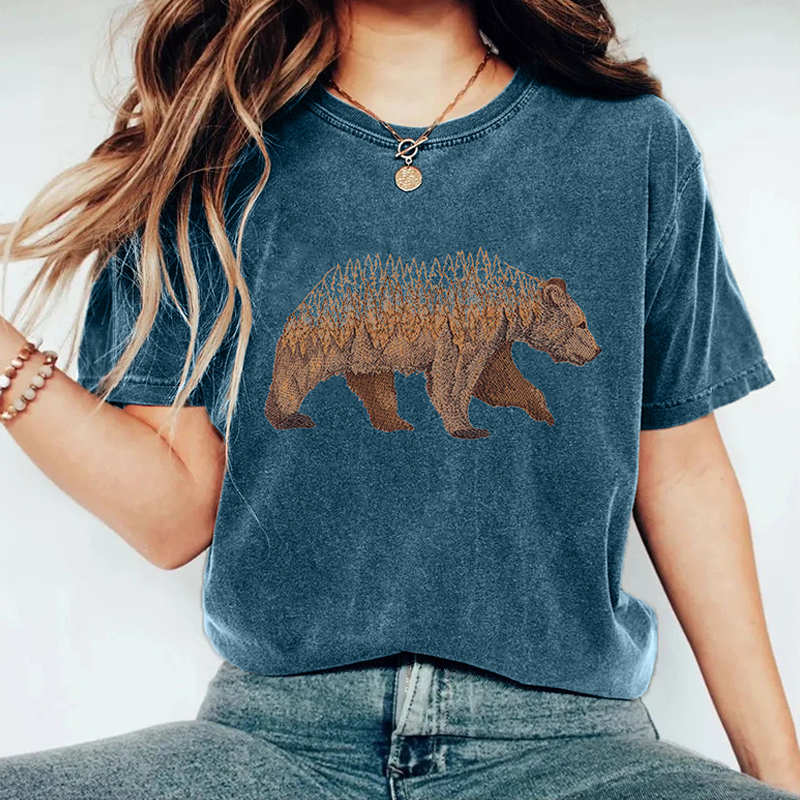 Women's Forest Bear Embroidered Washed T-shirt