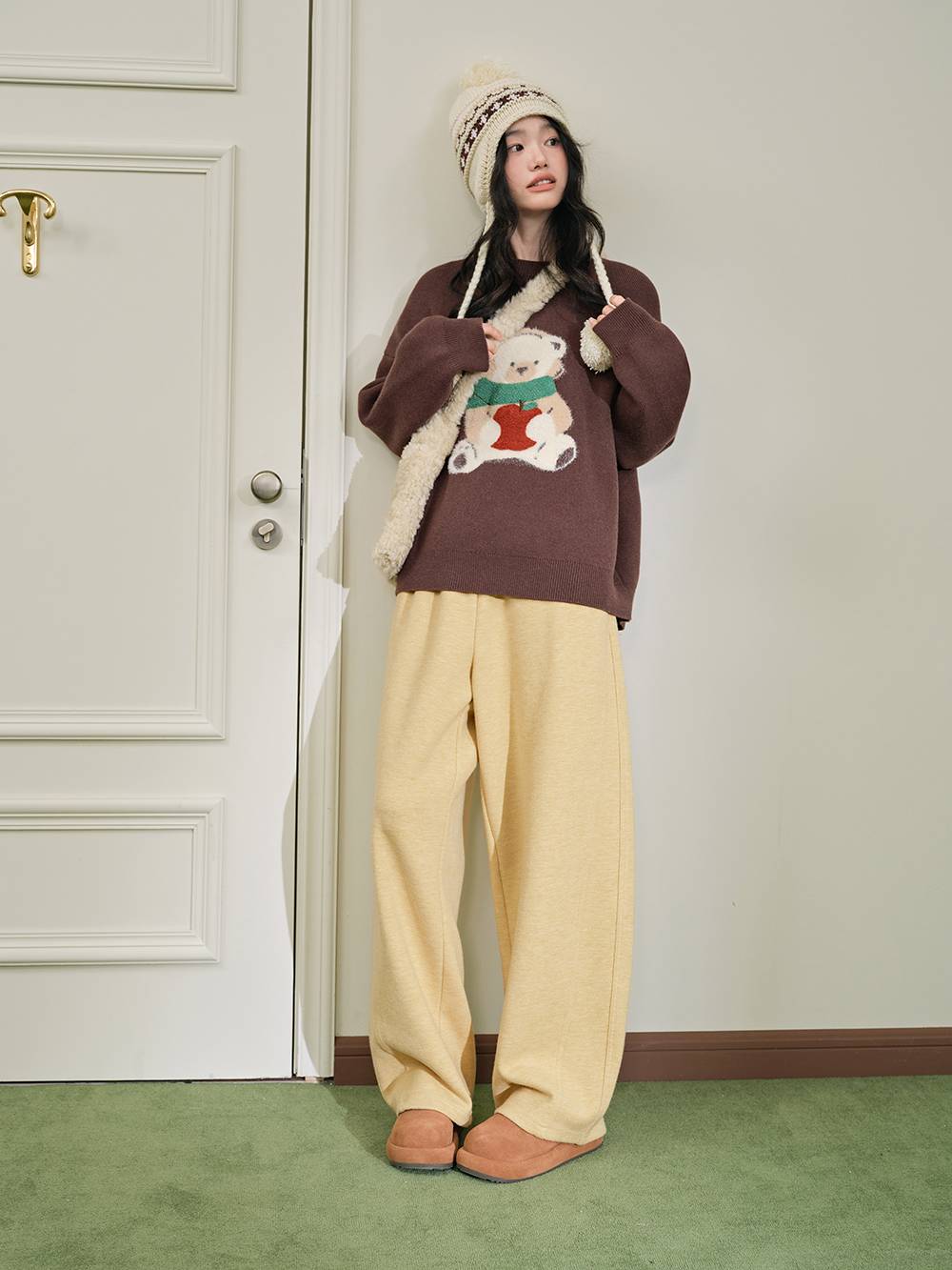 Wide-Leg Sweatpants