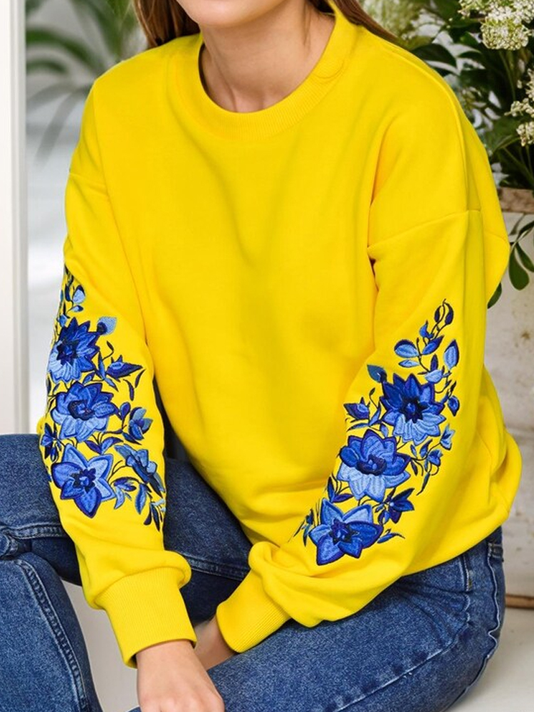 Ukraine Ethnic Floral Embroidered Crewneck Cozy Sweatshirt