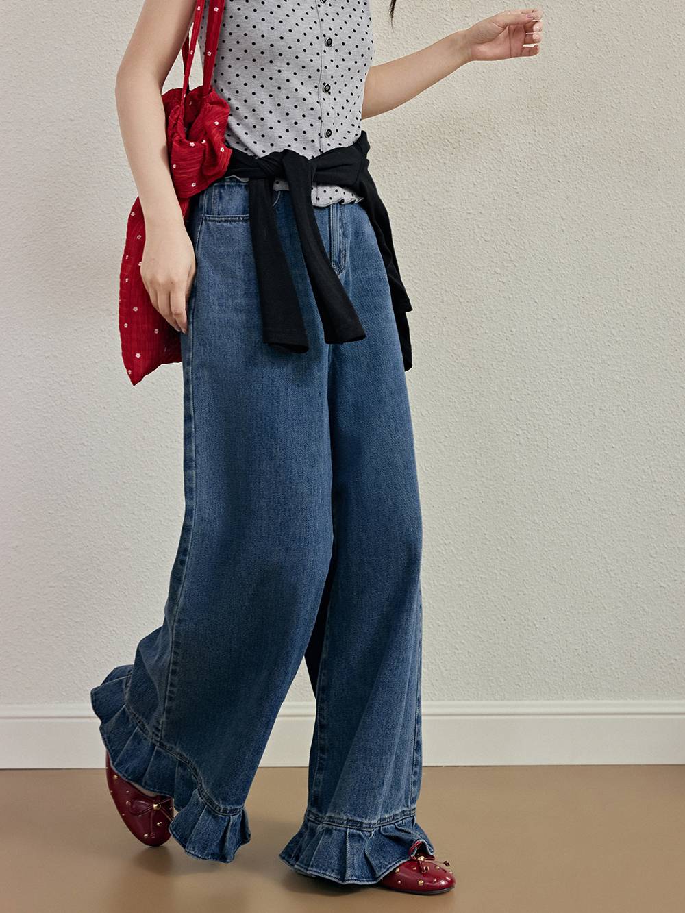 Wide Leg Jeans