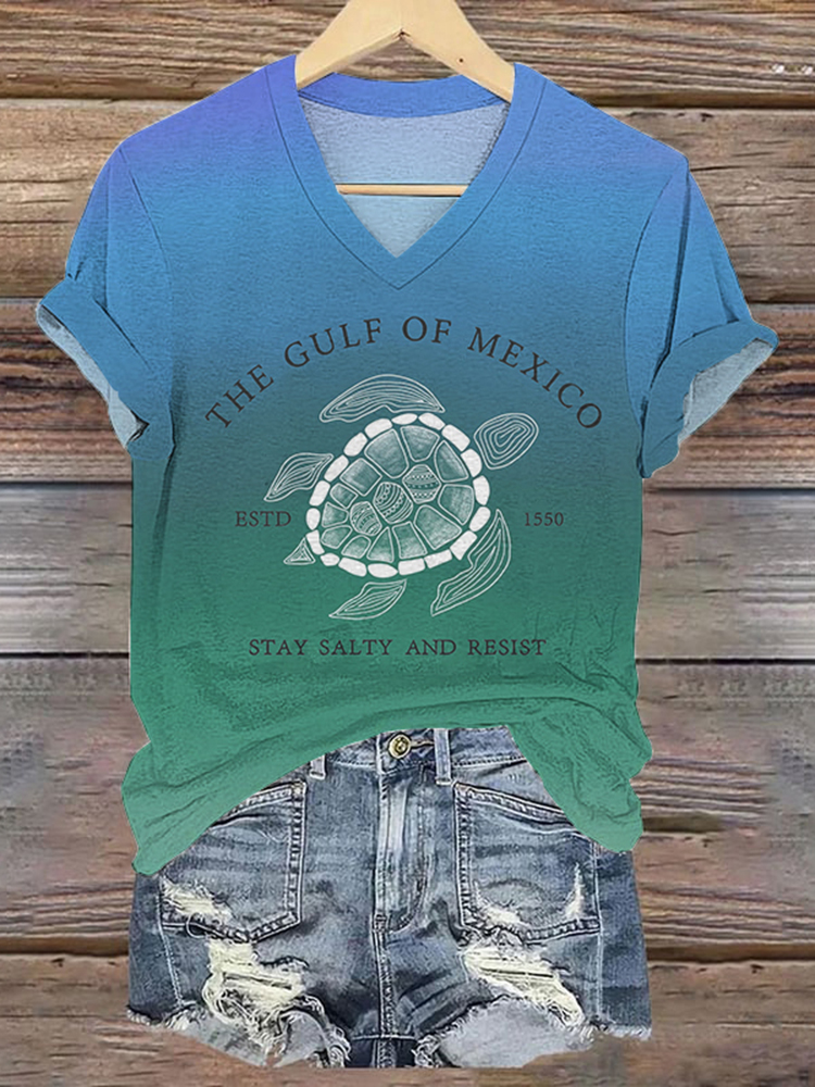 Women's Gulf Of Mexico In Gradient Printed V Neck T-shirt